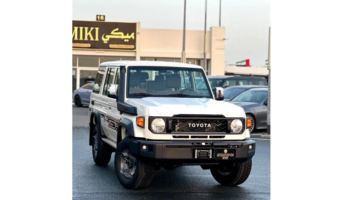 Toyota Land Cruiser Hard Top 76 2024