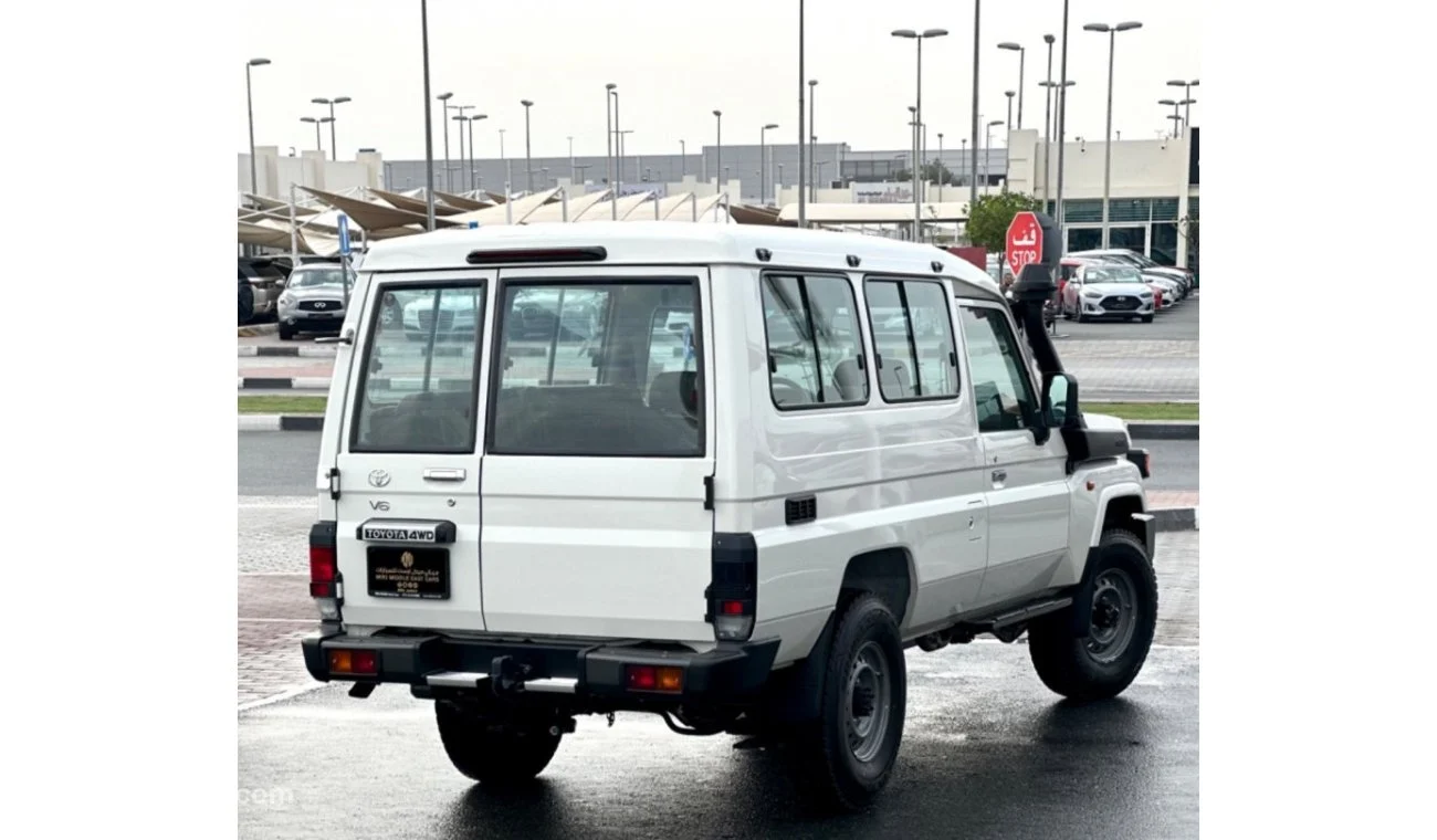 Toyota Land Cruiser Hard Top 78 2024